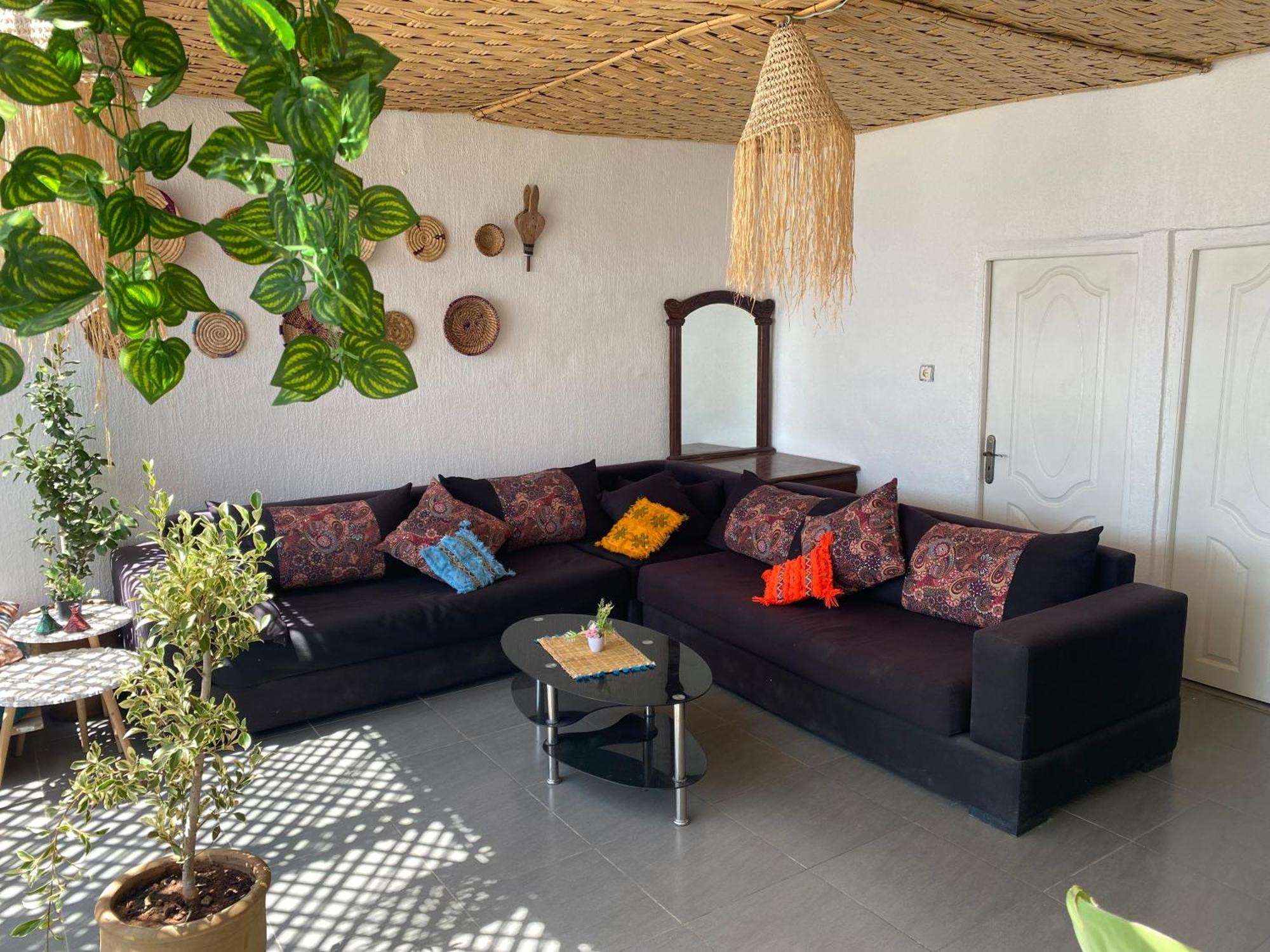 Amazigh Surf House Hotel อกาดีร์ ภายนอก รูปภาพ
