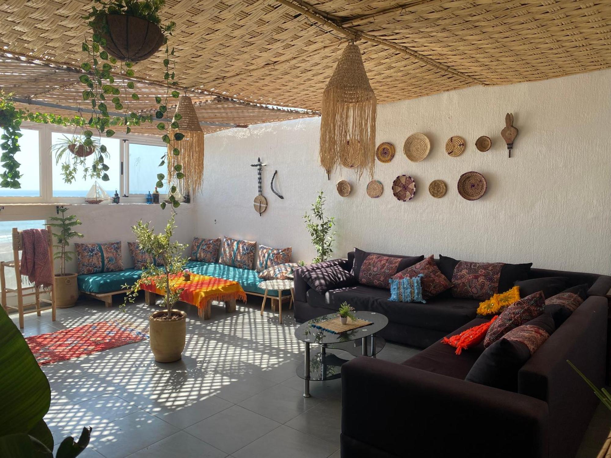 Amazigh Surf House Hotel อกาดีร์ ภายนอก รูปภาพ