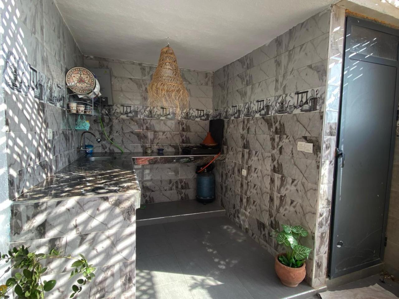 Amazigh Surf House Hotel อกาดีร์ ภายนอก รูปภาพ